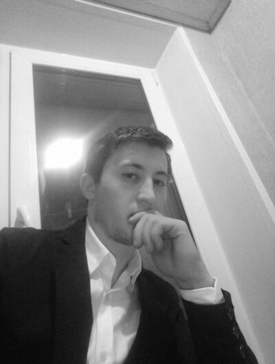  ,   Artur, 31 ,   , 