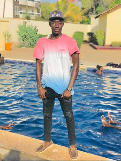  ,   Mohamed, 25 ,   ,   