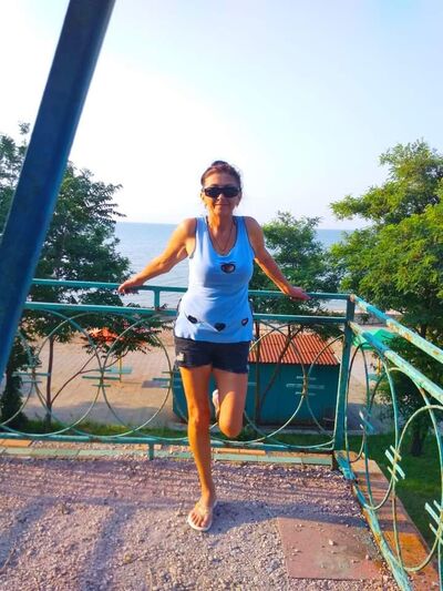  ,   Nina, 58 ,   c 