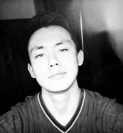  ,   Alex, 28 ,  