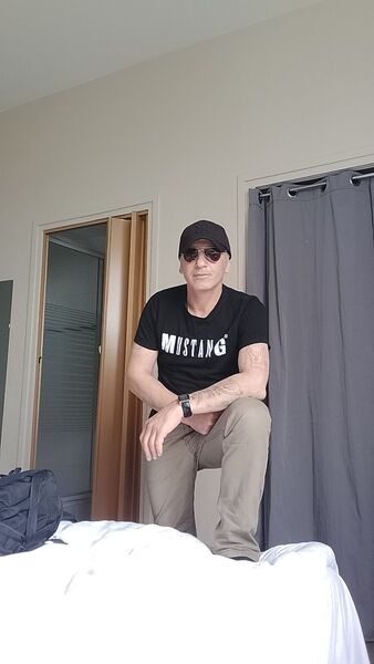  Gobelins,   Irakli, 43 ,   ,   