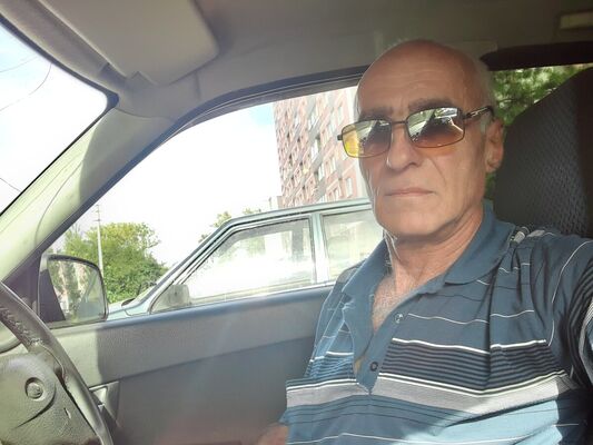   ,   Yura, 61 ,   