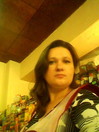 ,   Natalya Alek, 47 ,   c 