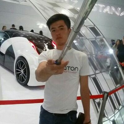  ,   Doktor, 39 ,   ,   , c 