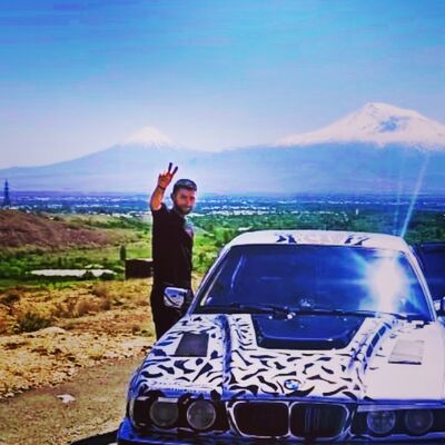  ,   Levon, 26 ,   ,   