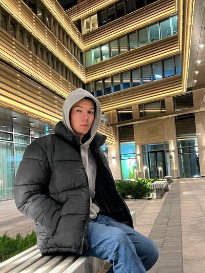  ,   Pasha, 23 ,   ,   