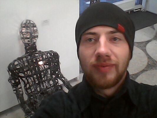  ,   Pavel, 28 ,   