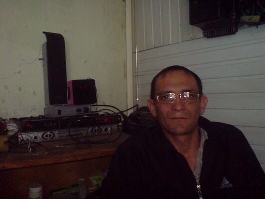  ,   Aleks, 47 ,   ,   , c 