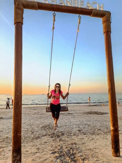  ,   Tatyana, 32 ,  