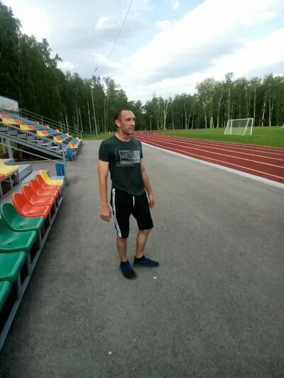  ,   Denis, 24 ,   ,   , c , 