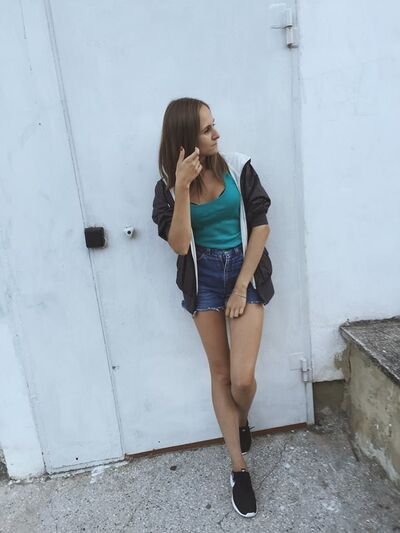  ,   Katherina, 30 ,  