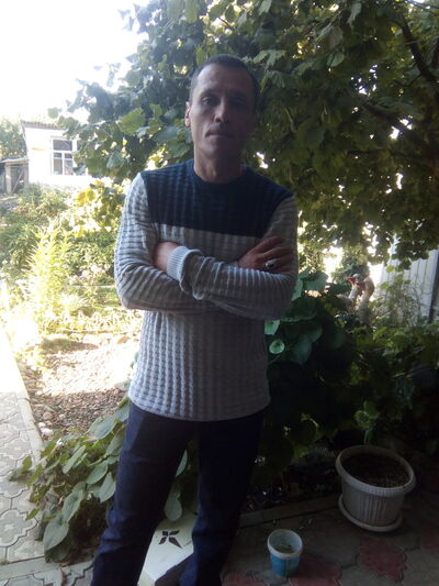  ,   Denis, 46 ,   ,   , c 