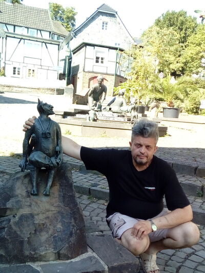  ,   Raivo, 53 ,  