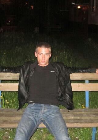 12034347  Vladimir, 37 ,    