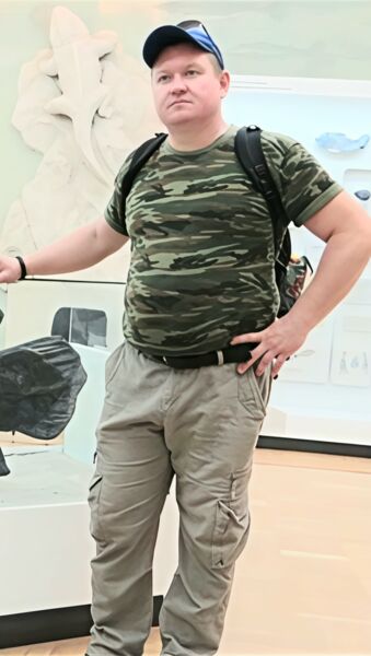  ,   Vitaly, 48 ,   ,   , c , 