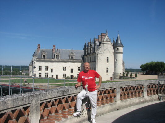  ,   Vitaly, 61 ,   ,   , c 