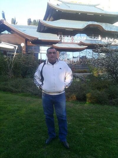  ,   Karen, 47 ,   ,   , c 