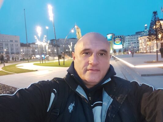  ,   Elvano, 54 ,   c 