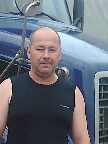  9194517  Rustam, 59 ,    