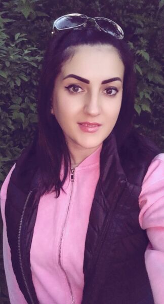  ,   Stella, 35 ,   c 