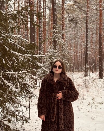  ,   Anya, 27 ,   ,   
