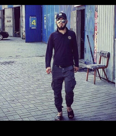 ,   Mans, 30 ,   ,   