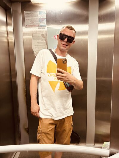  ,   Artem, 37 ,   ,   , c , 