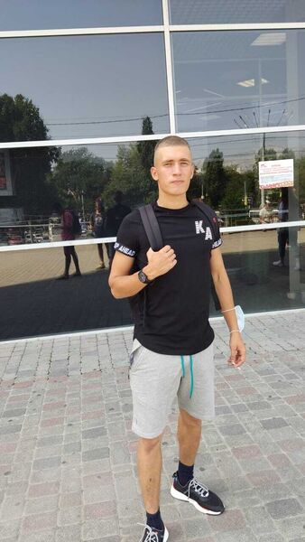  ,   Dima, 25 ,   ,   