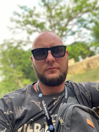  ,   Dreedks, 35 ,   ,   