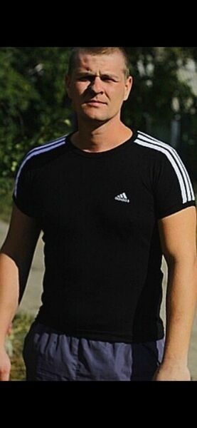  ,   Oleg, 42 ,   ,   