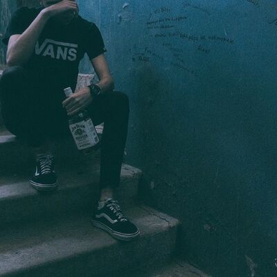  ,   Oleg, 25 ,   ,   , c 