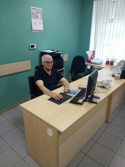  ,   , 70 ,   c 