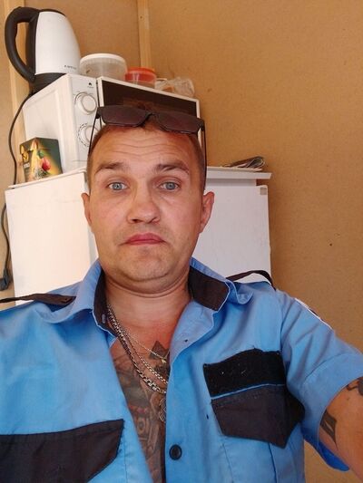  ,   Vadim Serov, 45 ,     , c , 