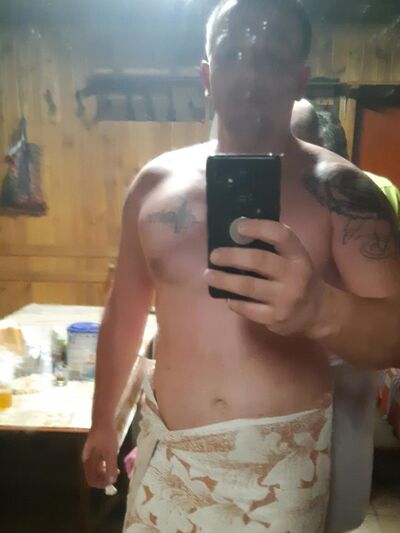  ,   Alex, 40 ,   ,   , c , 