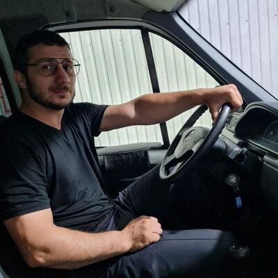  ,   Adam, 34 ,   ,   