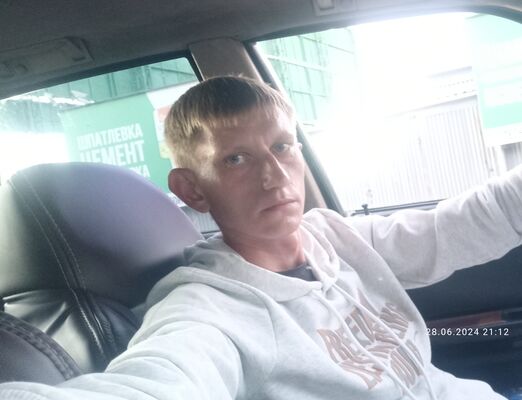  ,   Mikhail, 34 ,   ,   , c 