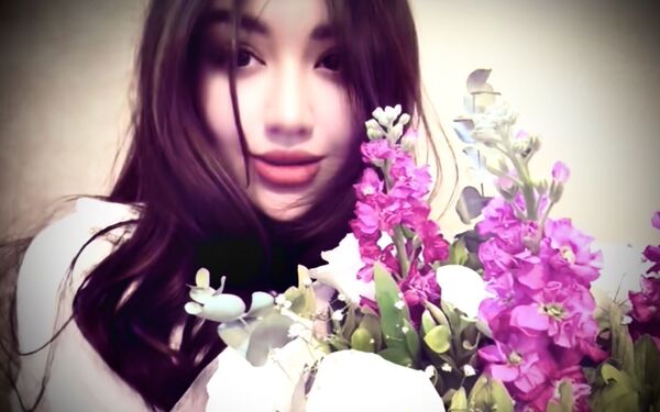  ,   Samira, 19 ,   ,   
