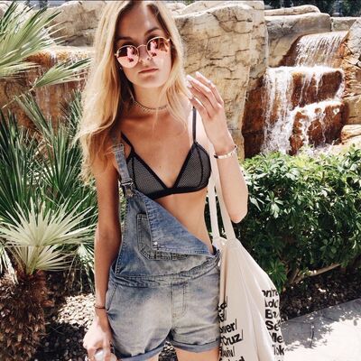  -,   Milana, 31 ,   , 