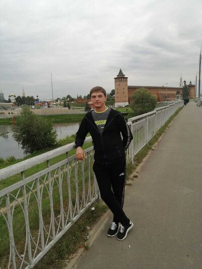  ,   Vyacheslav, 32 ,   ,   