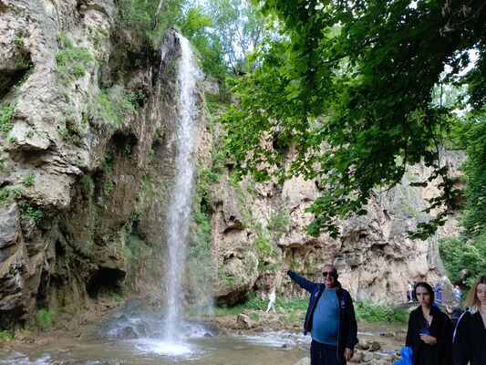  ,   Chingiz, 52 ,   c 