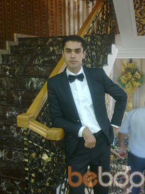  ,   Elvin, 35 ,   