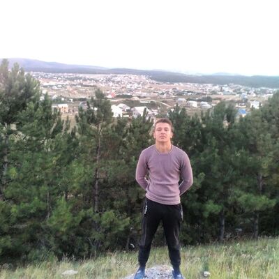  ,   Ilya, 24 ,   ,   
