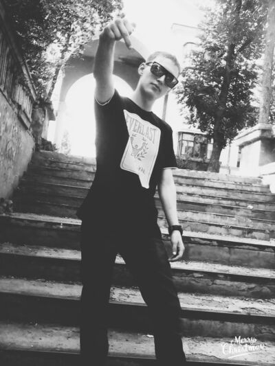  ,   Negativ, 26 ,  