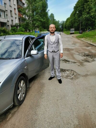  -,   Farid, 48 ,   ,   