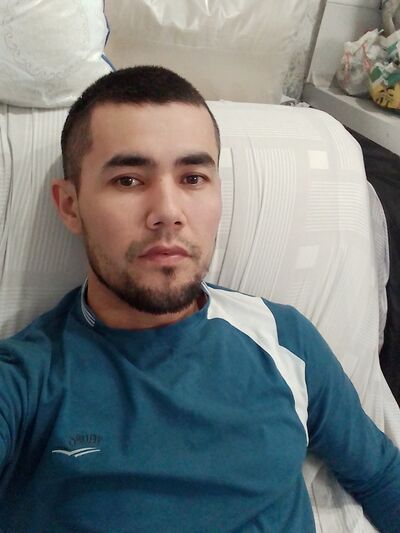  ,   Ali, 33 ,   ,   