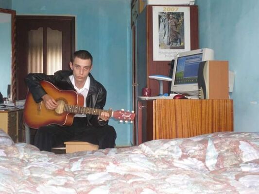  ,   Misha, 39 ,   