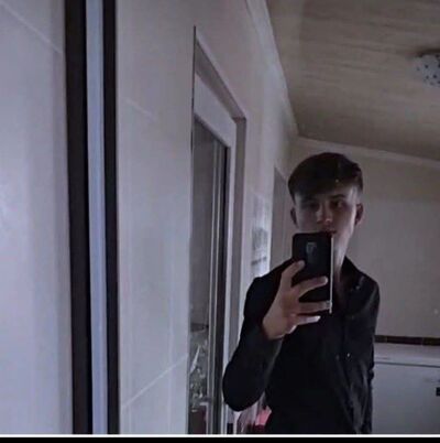  ,   ALEX, 20 ,   ,   , c 