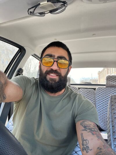  ,   Ervandos, 28 ,   ,   