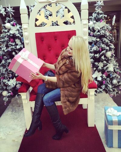  ,   Malina, 29 ,   ,   , 