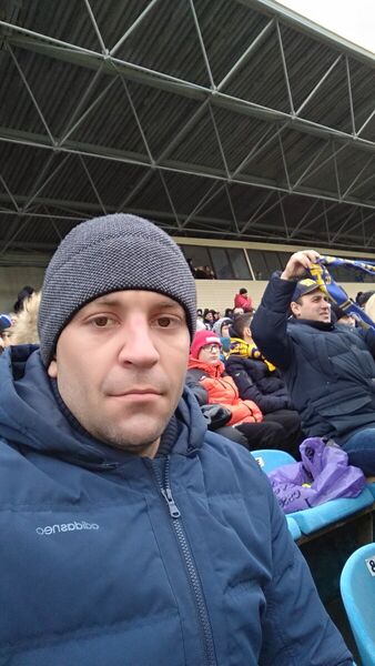  --,   Nikolia, 40 ,   ,   , c 
